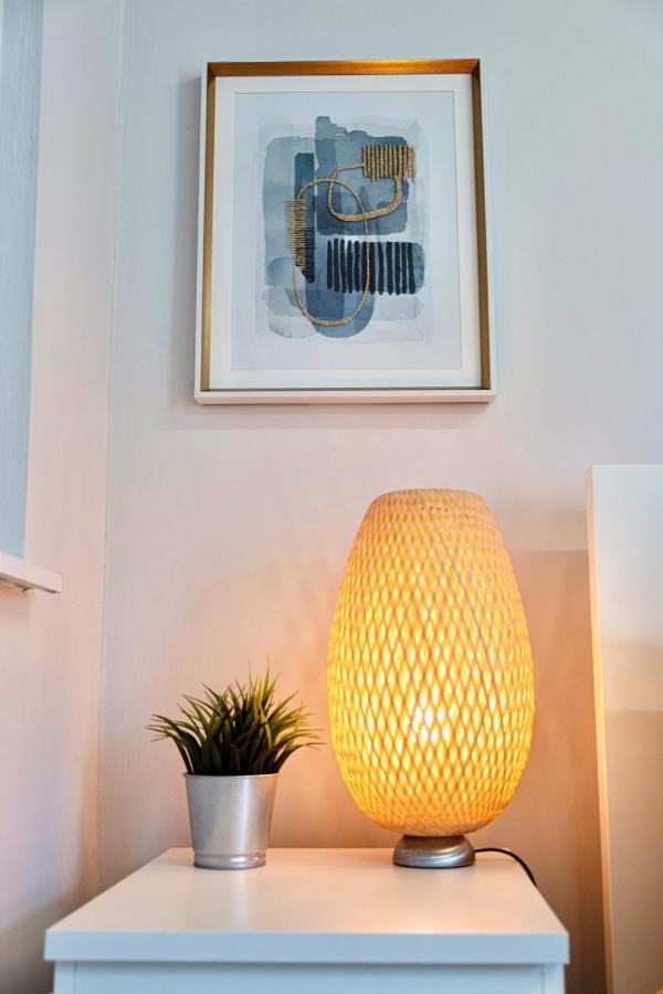 Little Garden View Apartment St Albans Bagian luar foto